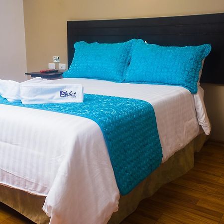 קיטו Hotel Sabet מראה חיצוני תמונה